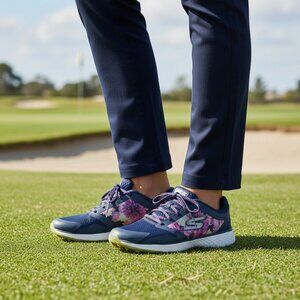 Skechers Women's Go Golf Birdie Spikeless Golf Shoes Size 6.5 Style 14854